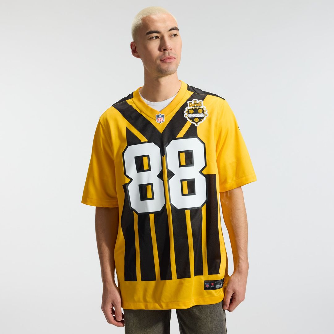 Pat Freiermuth Pittsburgh Steelers Game Jersey - Black